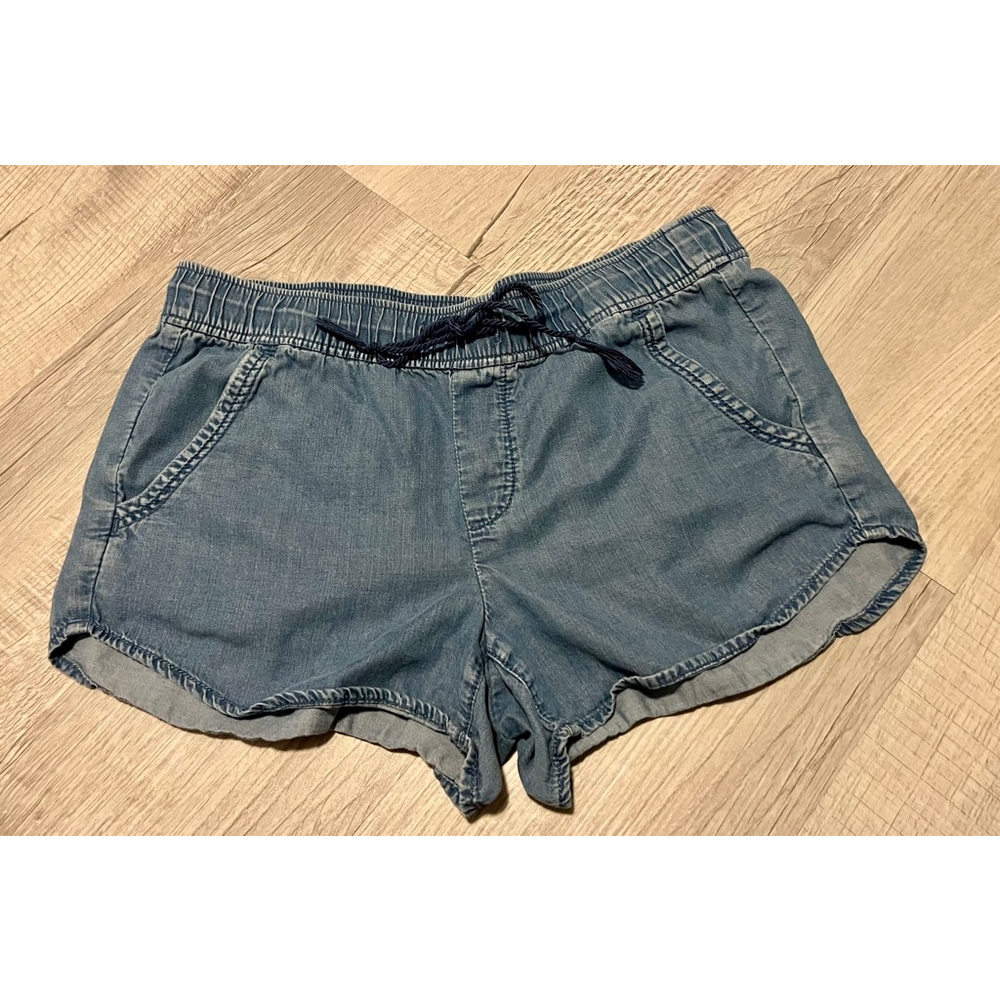 Loft lyocell blend pull on shorts size S